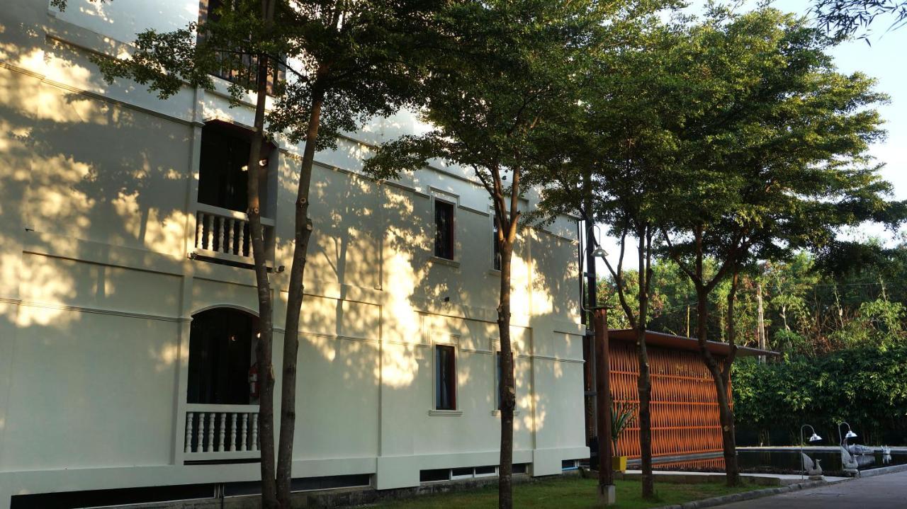 Bamboori Boutique Resort Chiang Mai Bagian luar foto